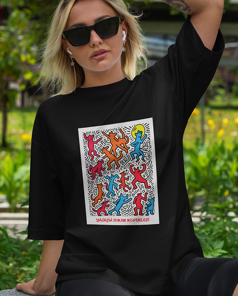 Dans - Keith Haring Sokakta Oversize Tişört